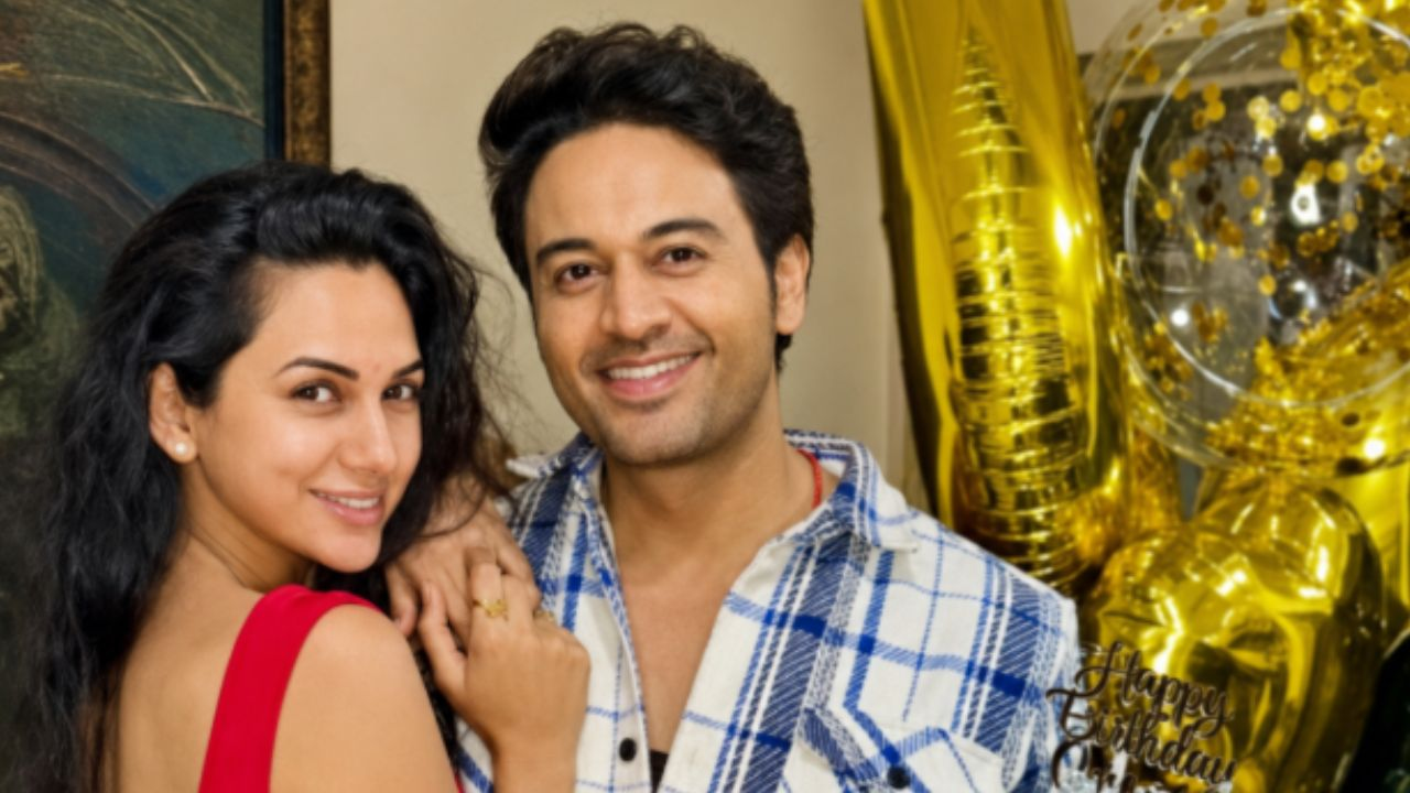  Akanksha Chamola, Gaurav Khanna