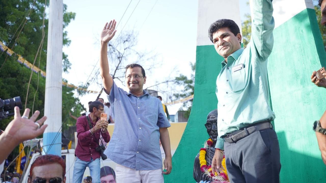 arvind kejriwal in gujarat
