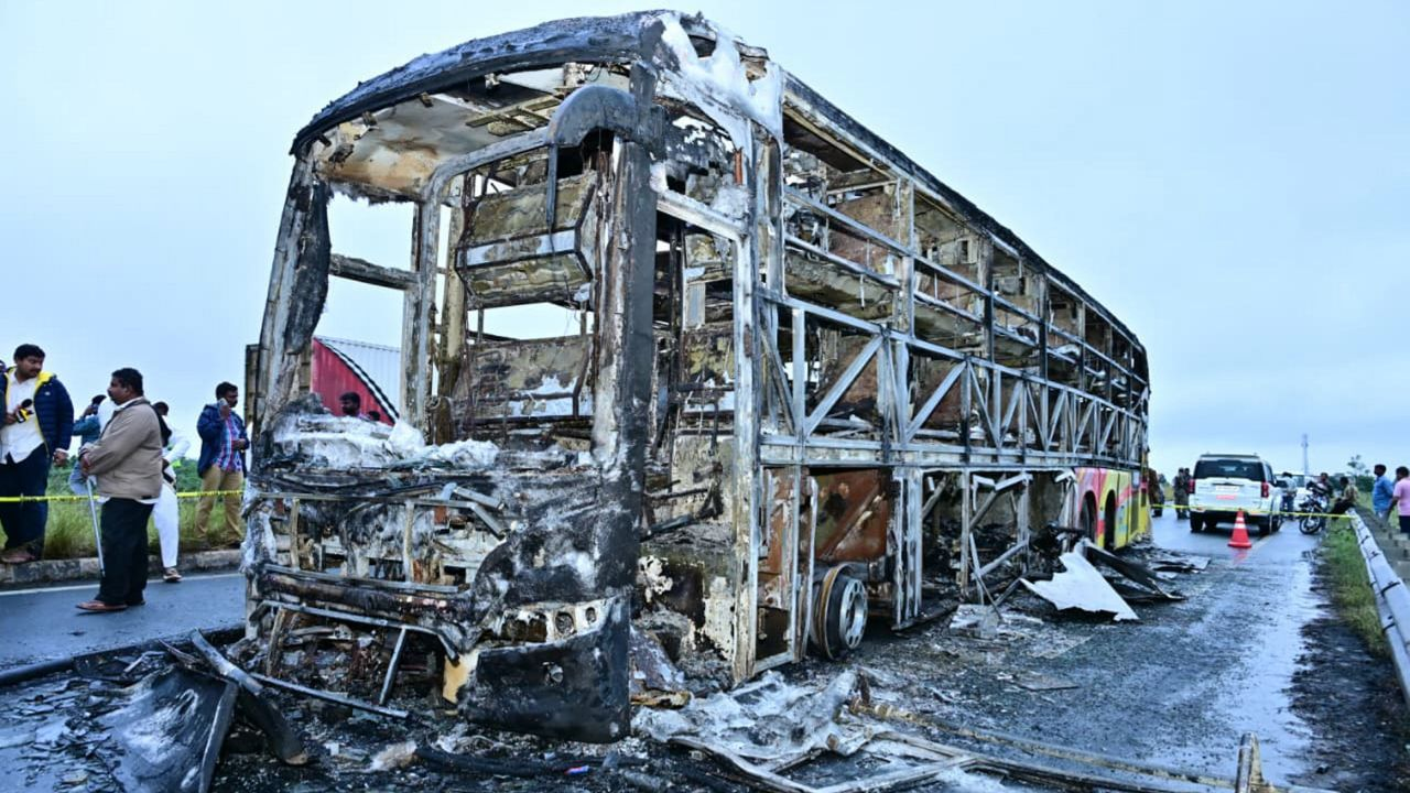 andhra bus fire