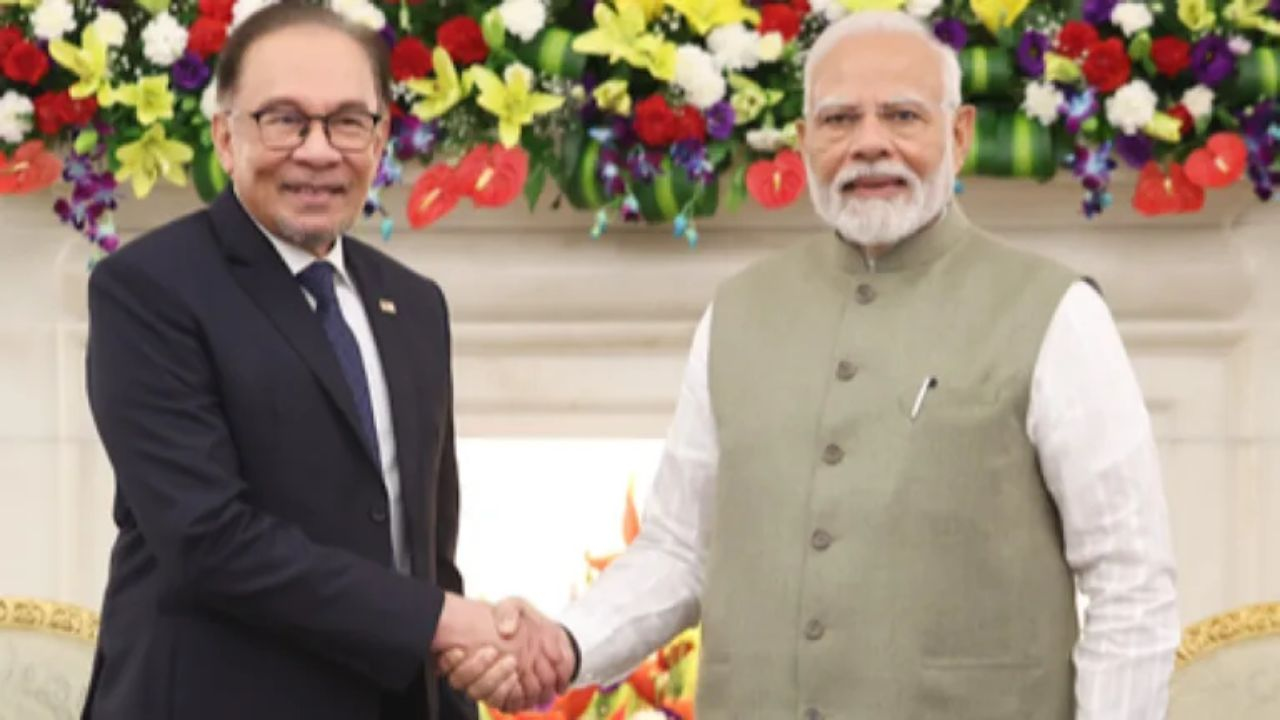 Anwar Ibrahim modi