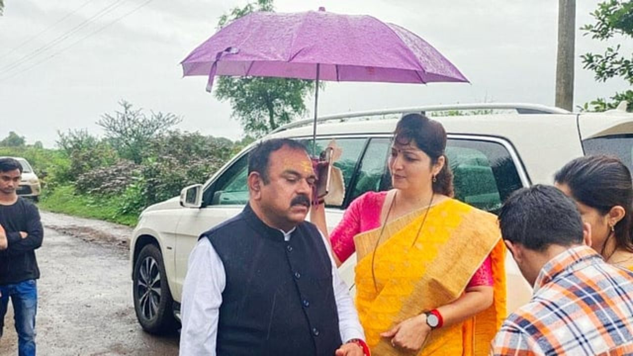 ashok kharat rupali chakankar