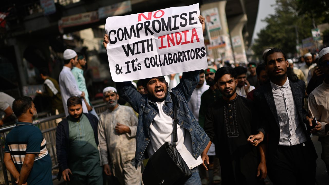 person protesting bangladeshi । Photo Credit: PTI