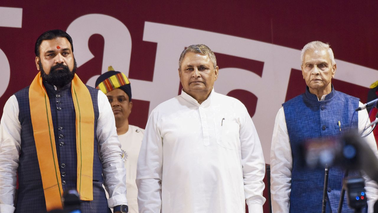 samrat choudhary with both deputy cm