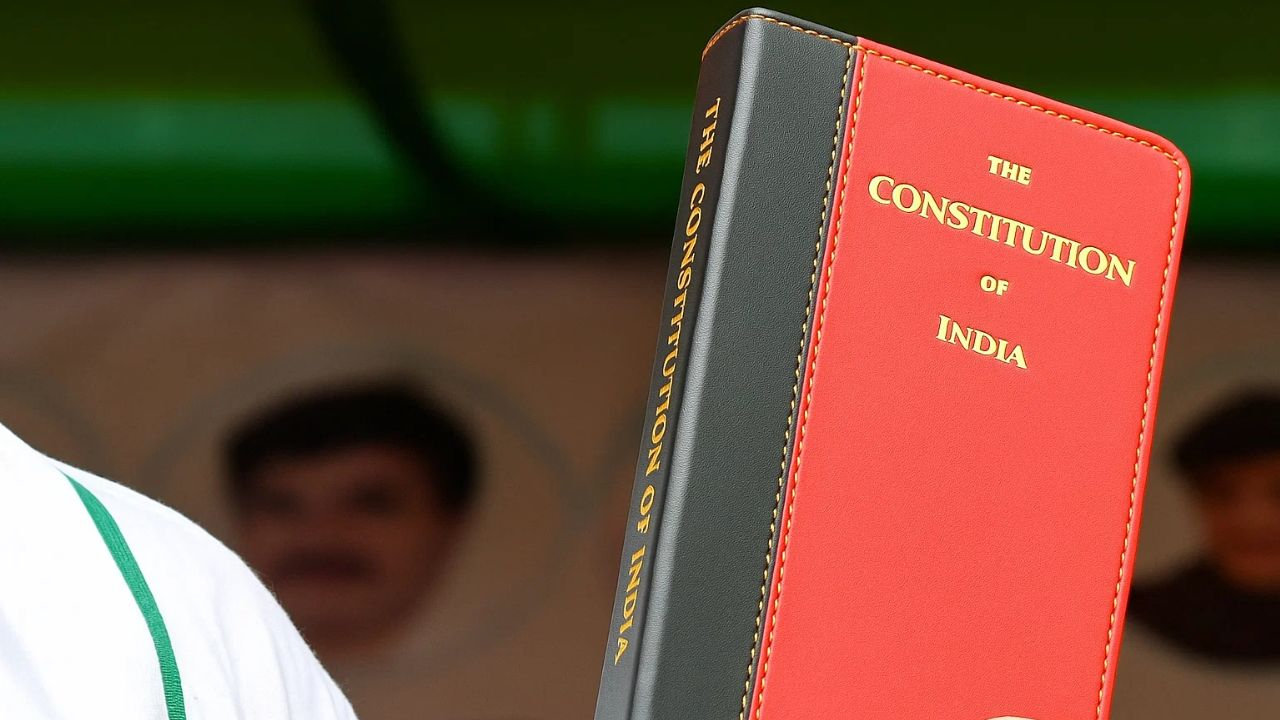 प्रतीकात्मक तस्वीर । Photo Credit: AI Generated