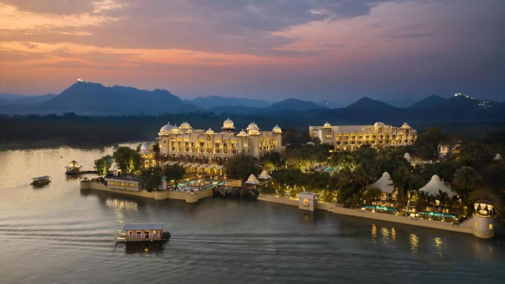 Hotel Leela Palace, Udaipur