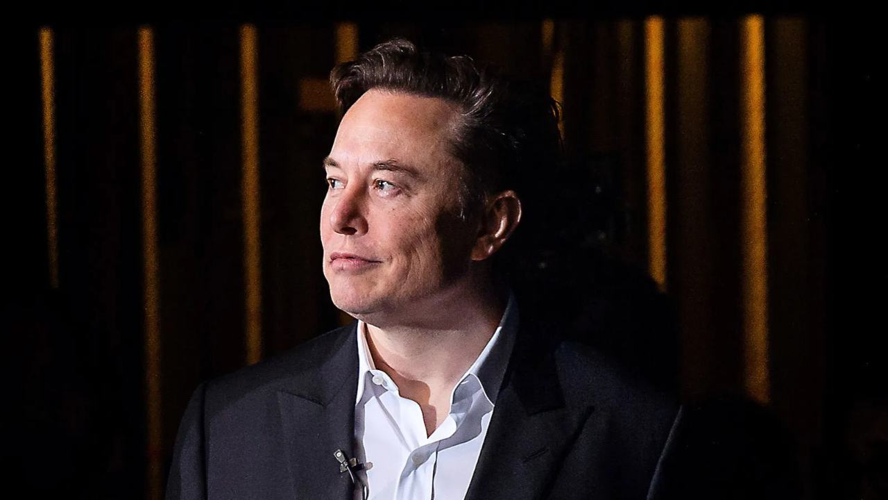 Russia Offers Elon Musk Political Asylum