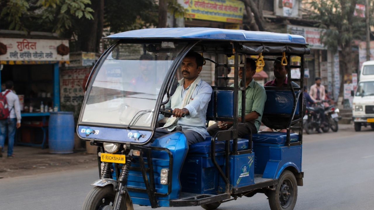 E-rickshaw hacking