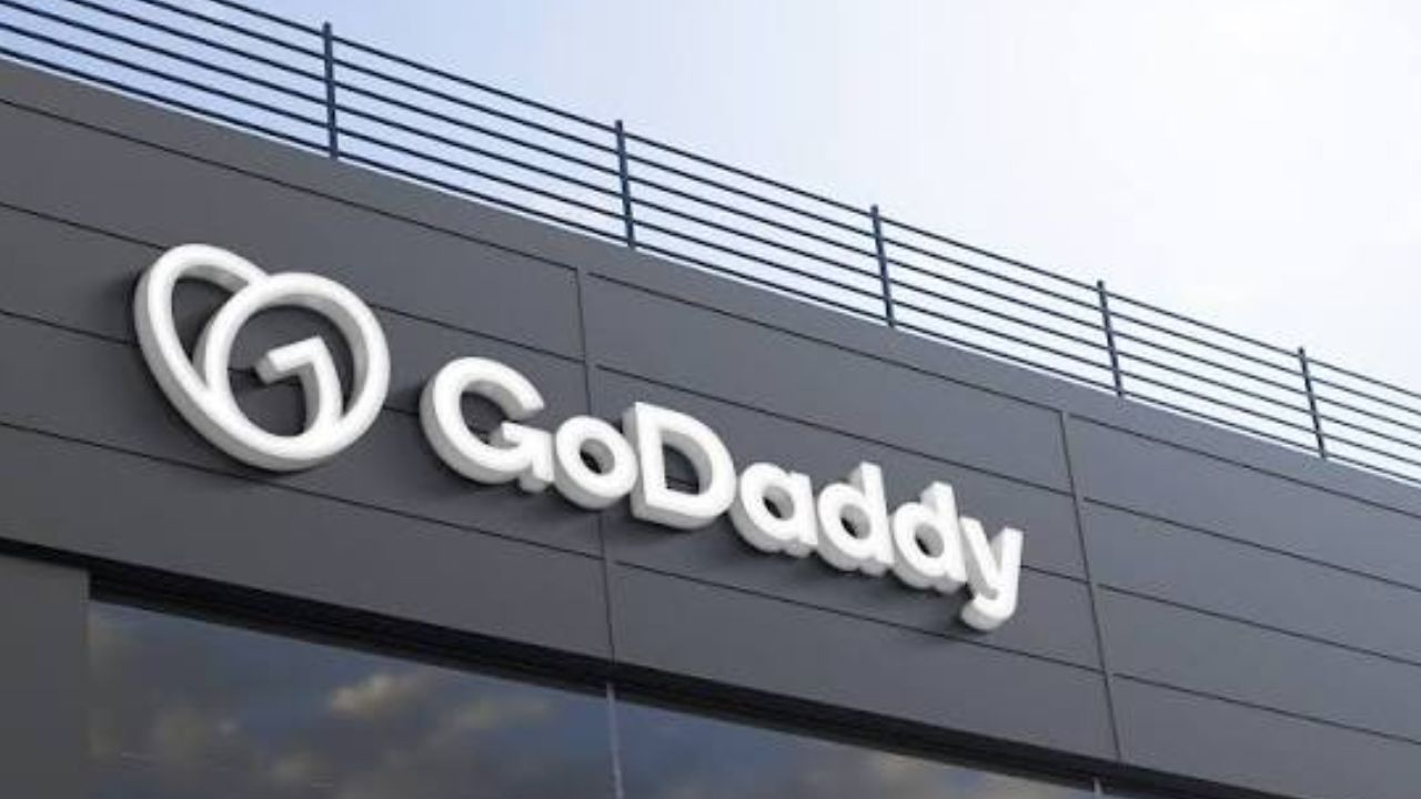GoDaddy 