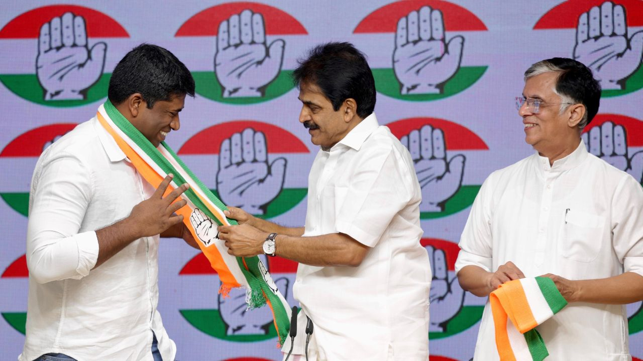kannan gopinathan joins congress