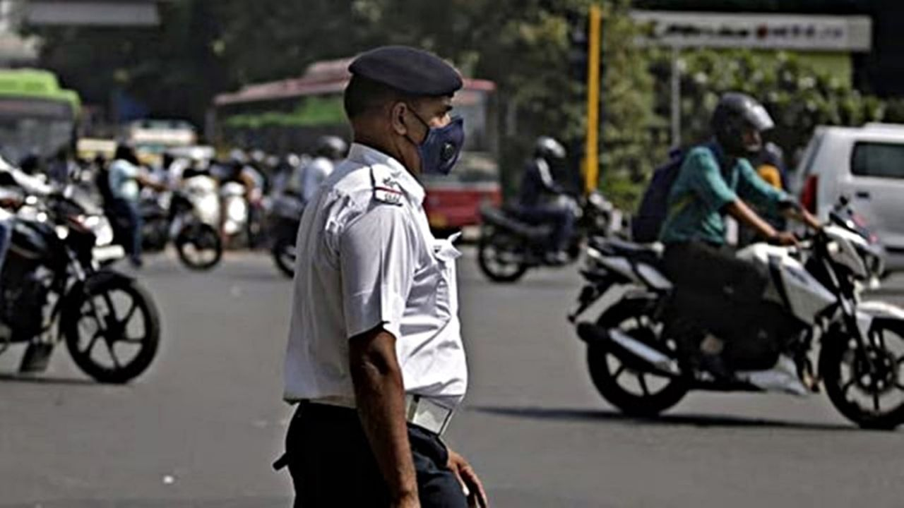 gurugram traffic police