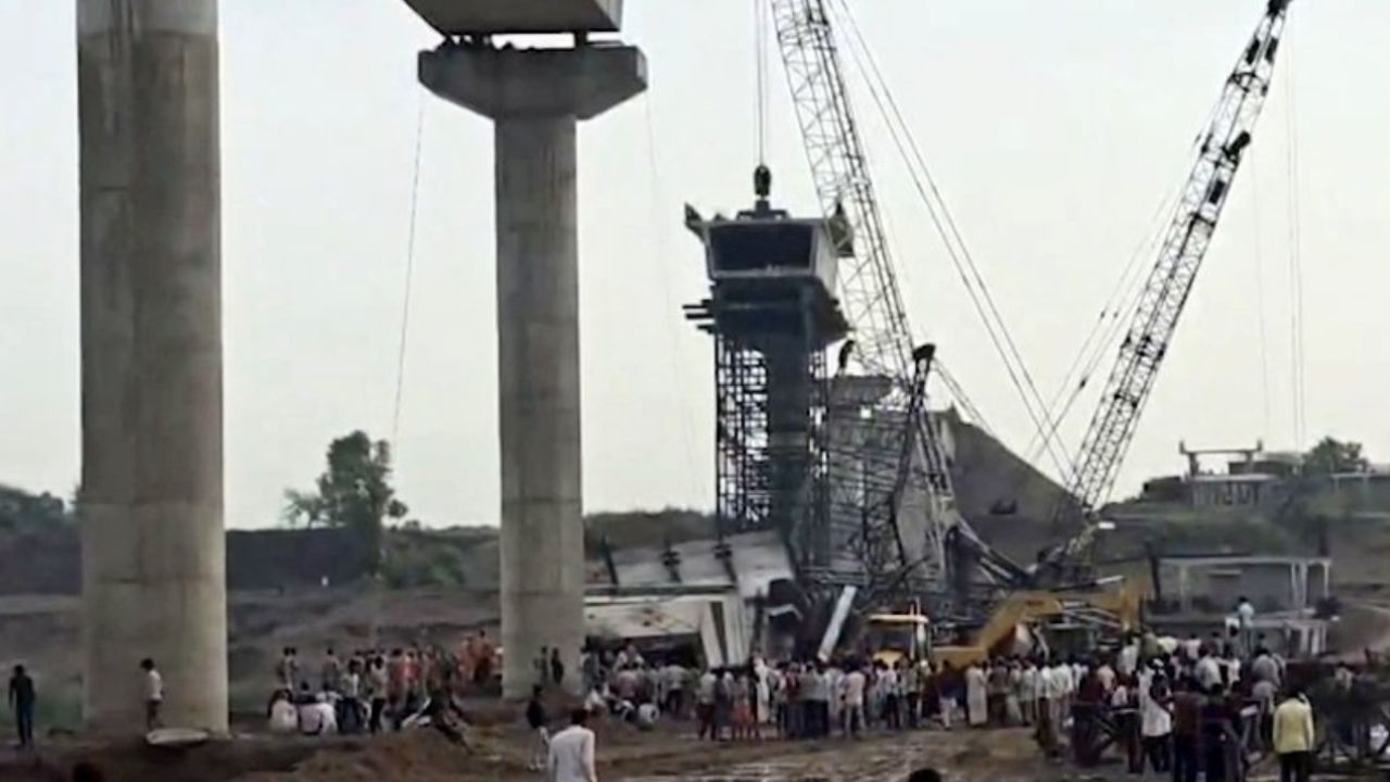 Hamripur Bridge collapse 