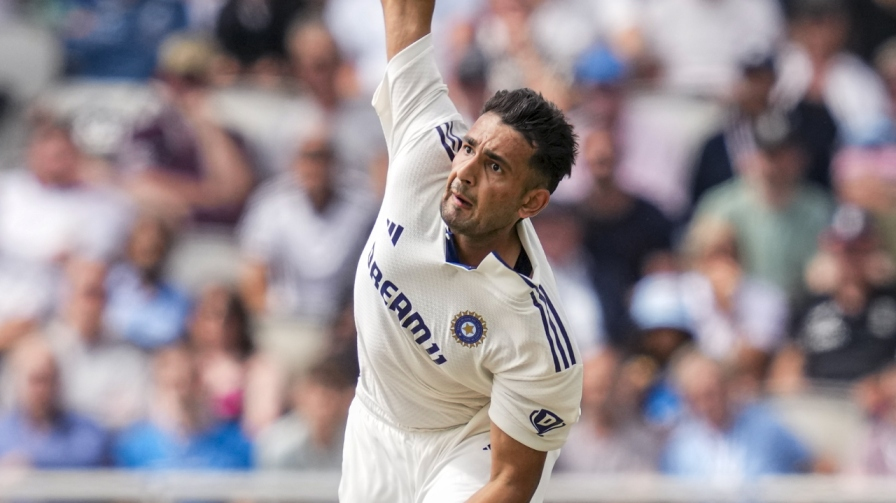 Anshul Kamboj Bowling