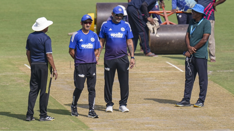 Gautam Gambhir Sitanshu Kotak