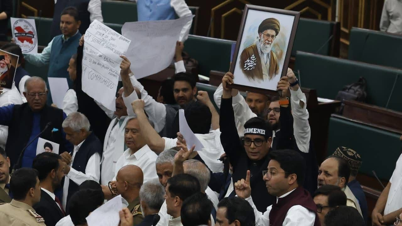 ruckus in jammu kashmir assembly