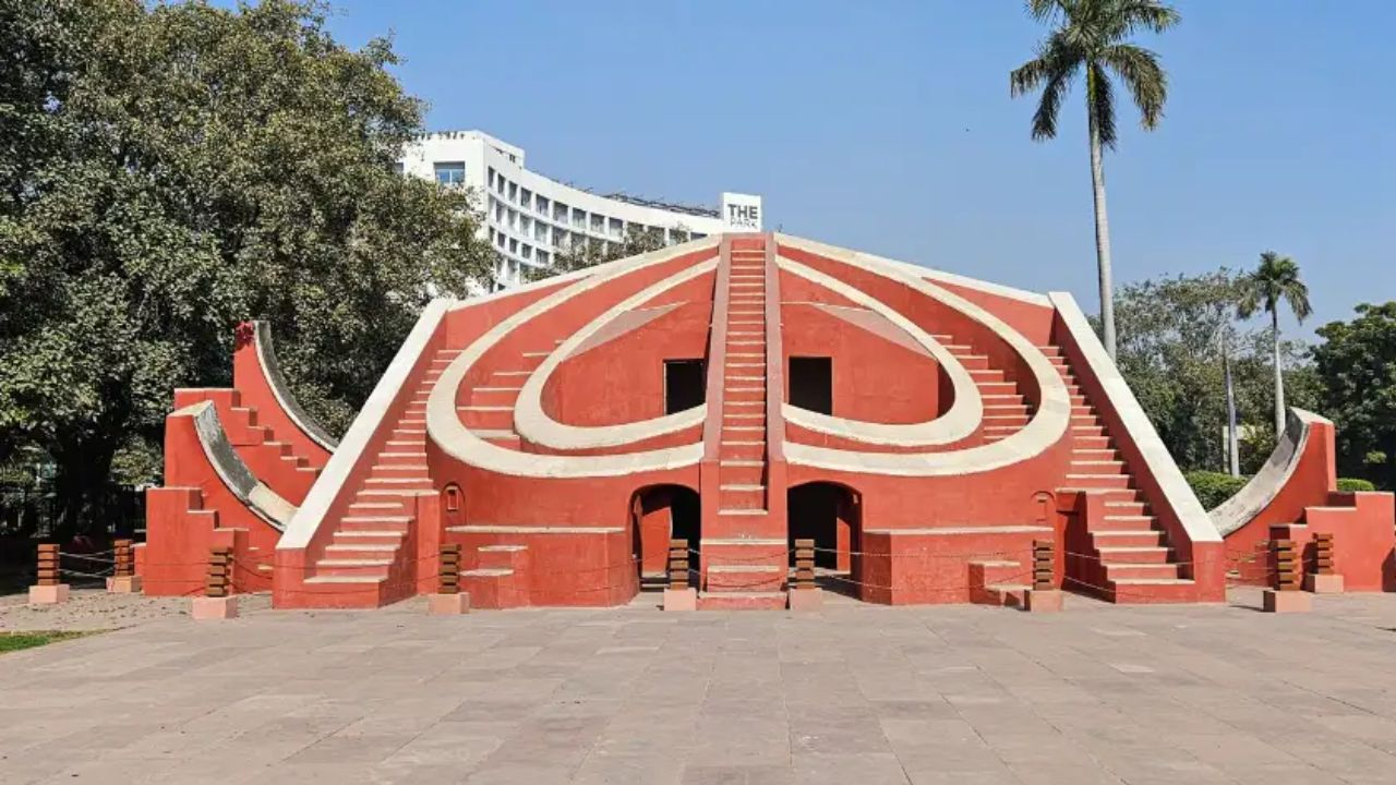 Jantar Mantar जंतर मंतर 