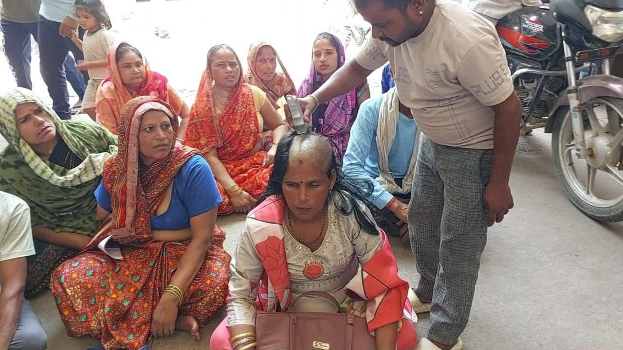 Firozabad BJP councillor shaves her head