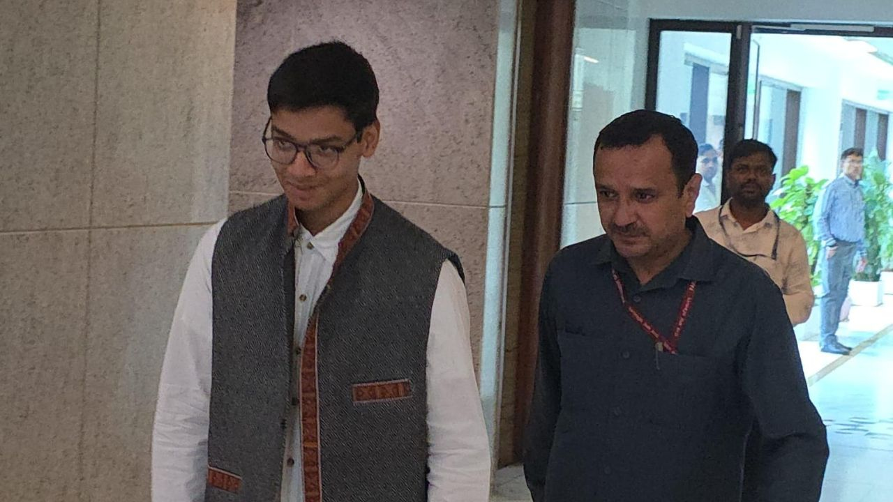 Sarthak Sidhant appear Parliamentary Standing Committee