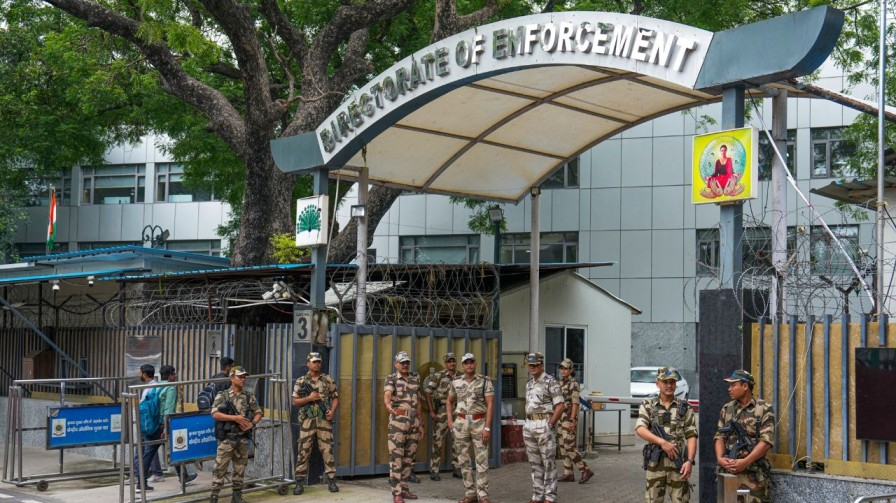 ED raids 17 locations connection with Yes Bank loan scam