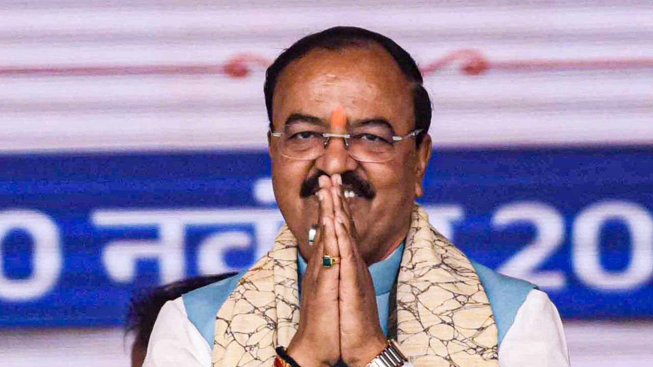 Keshav Prasad Maurya claim 25-26 SP MLA ready to rebel