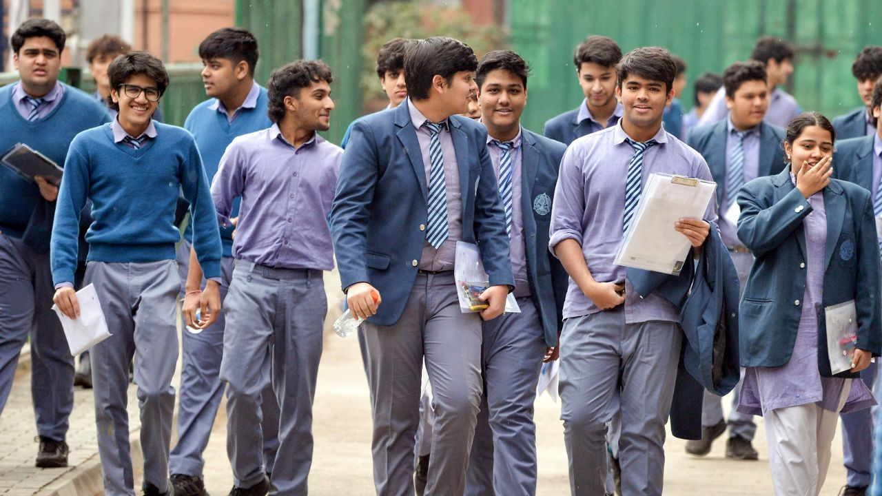 3 language policy not apply to current Class 10 batch CBSE Issues Guidelines