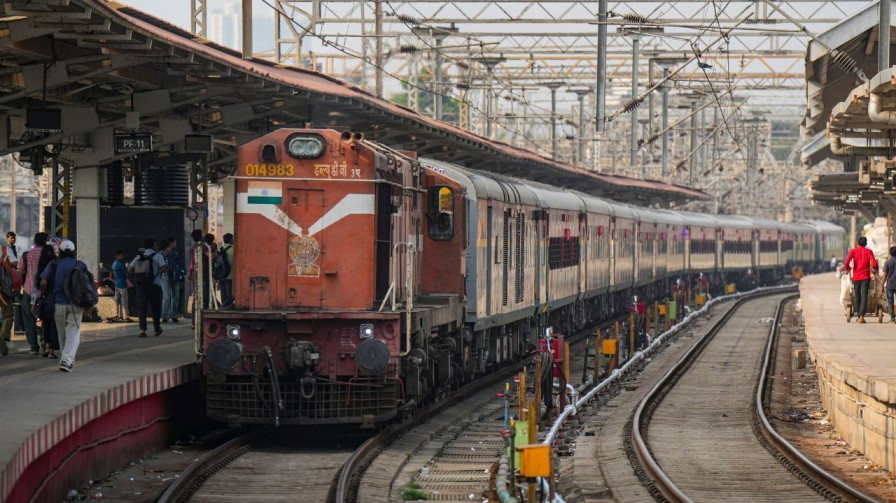 Northern Railway Temporary extension of delhi to mathura Kosi Kalan local train