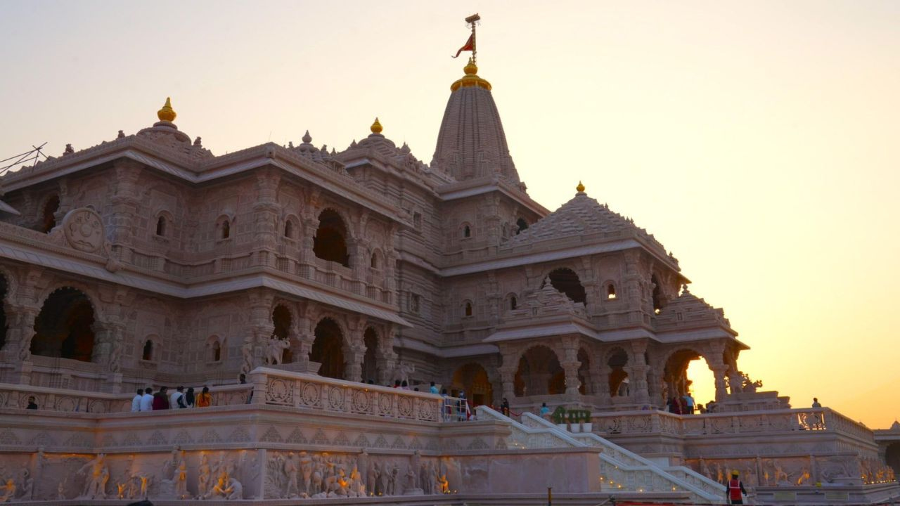 CCPA fines 1 lakh on Amazon over misleading Ram Mandir Prasad sweets listing