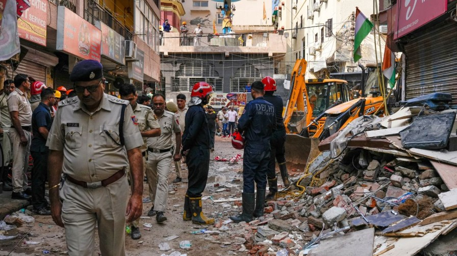 Delhi High Court on Satya Niketan directs MCD to conduct audit of PGs hostels