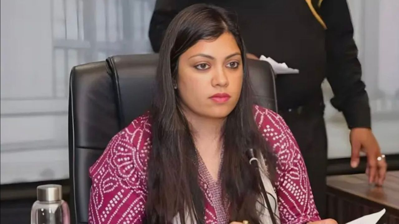 SC stays Allahabad HC order against Medha Roopam