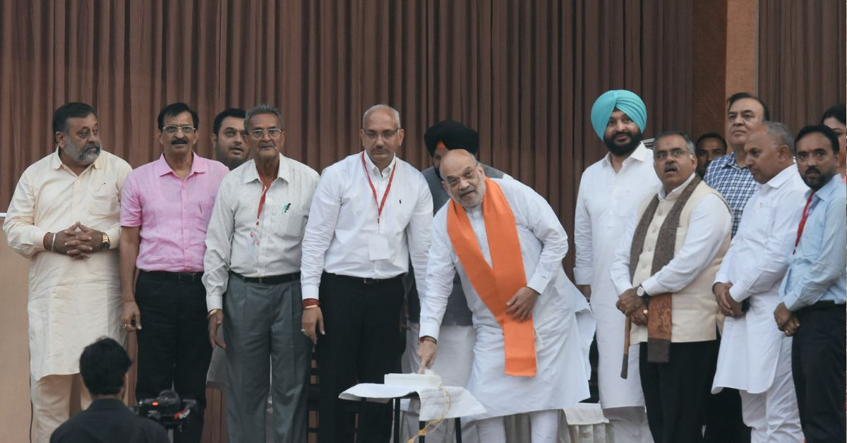 अमित शाह ने पंजाब में फूंका चिट्टे का रावण