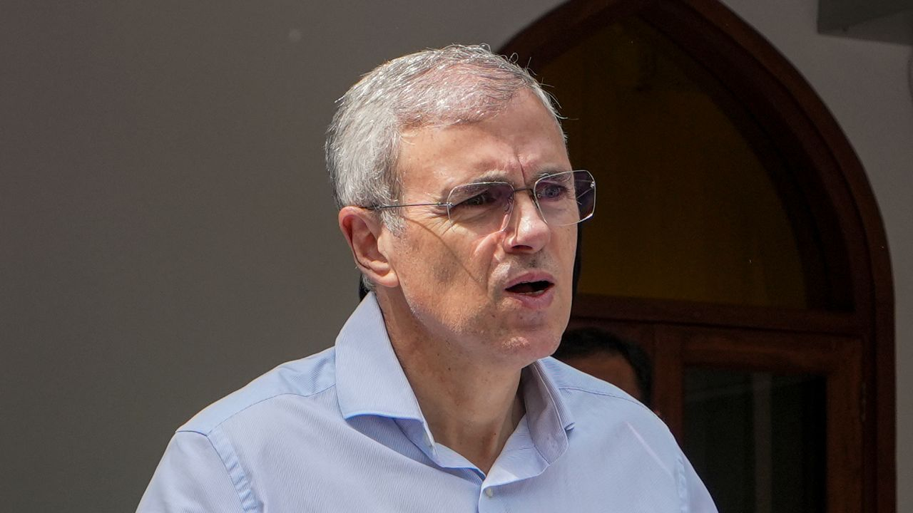 Omar Abdullah criticize Gyanesh Kumar