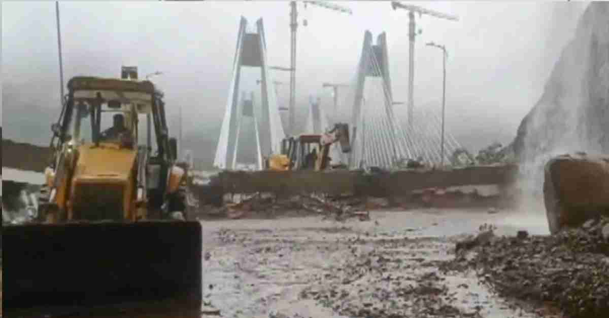 landslide on the Missing Link section of the Mumbai–Pune Expressway 
