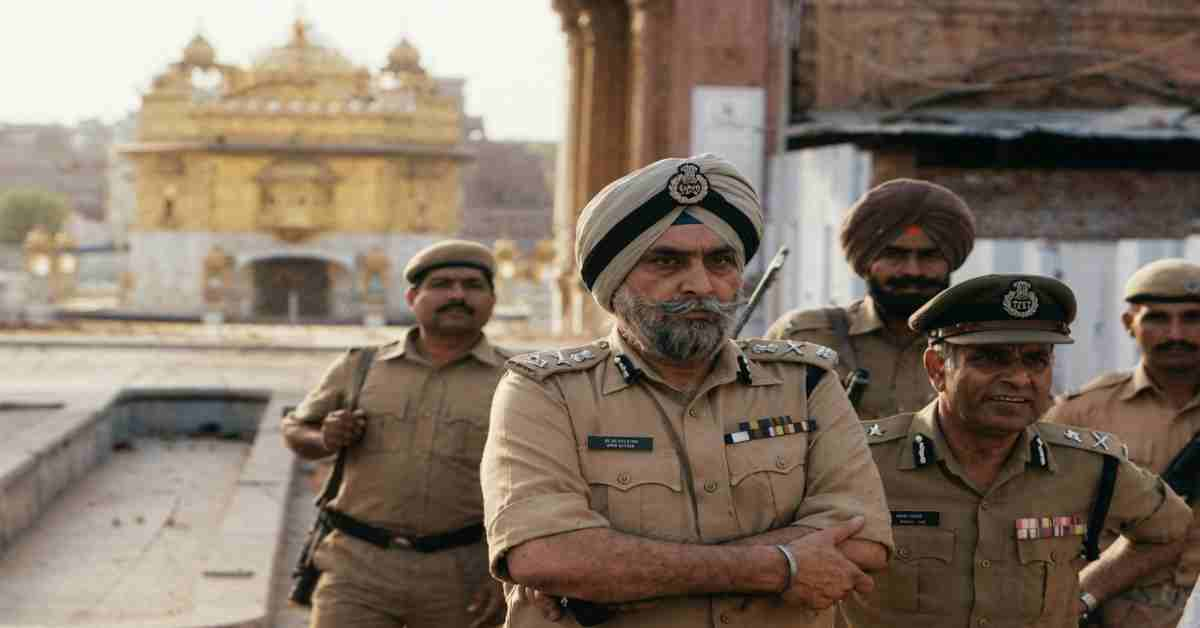 KPS Gill outside Golden temple in punjab