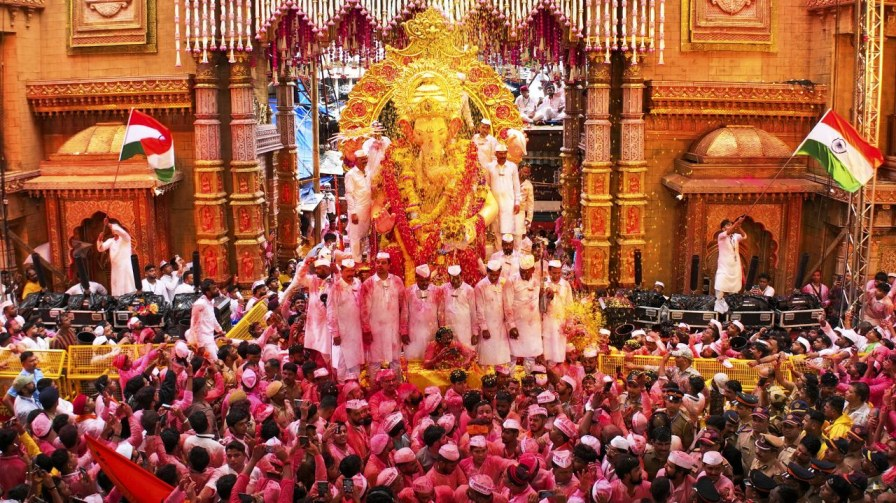 lalbaugcha raja mumbia