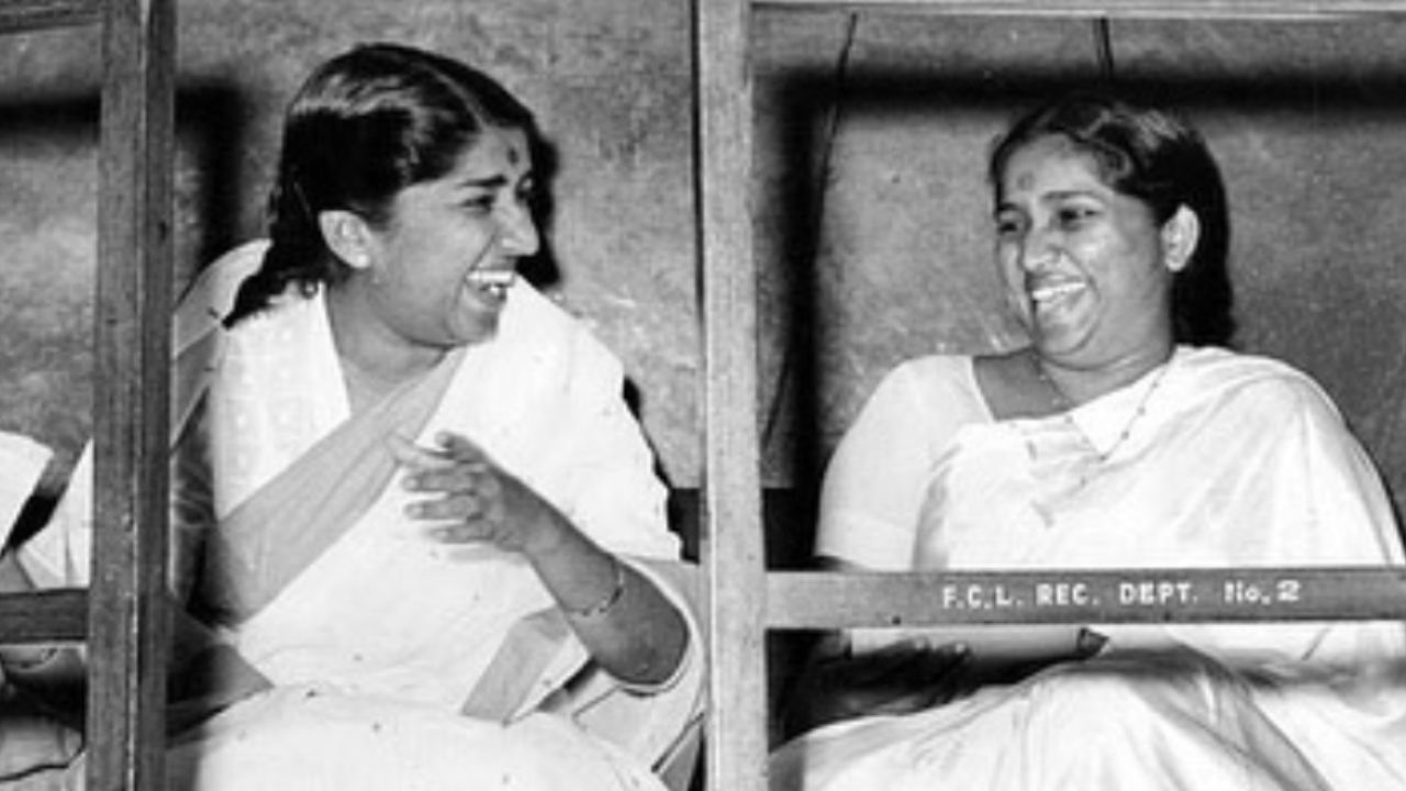 Lata Mangeshkar and asha bhosle