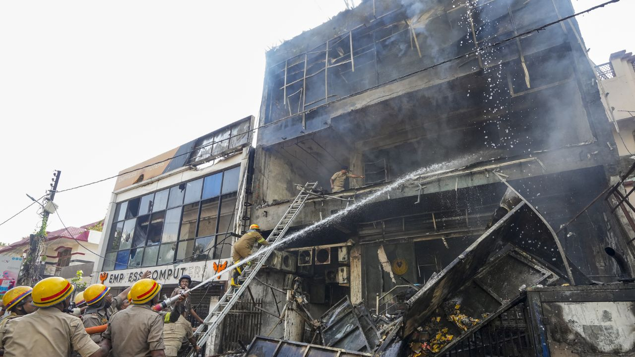 lucknow fire