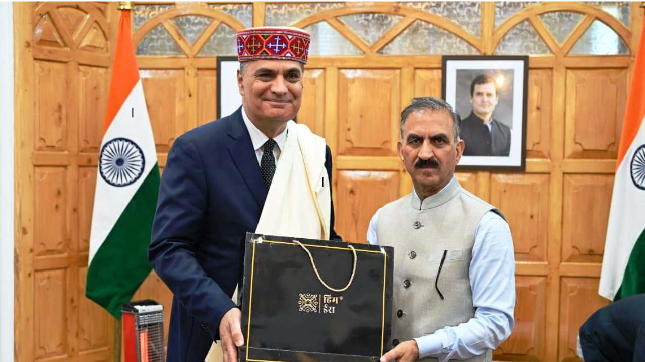 New Zealand High Commissioner Patrick Rata and CM Sukhvinder Singh Sukhu