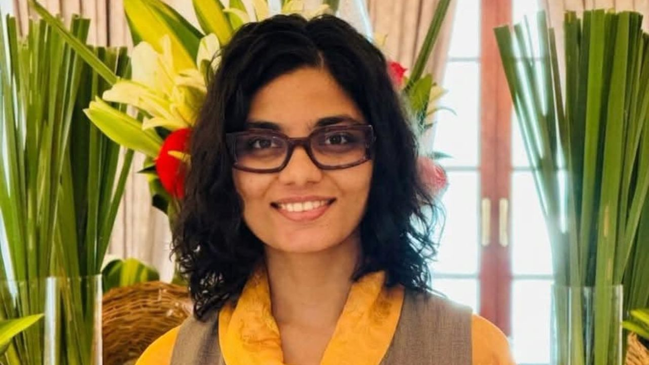 नेहा सिंह राठौर