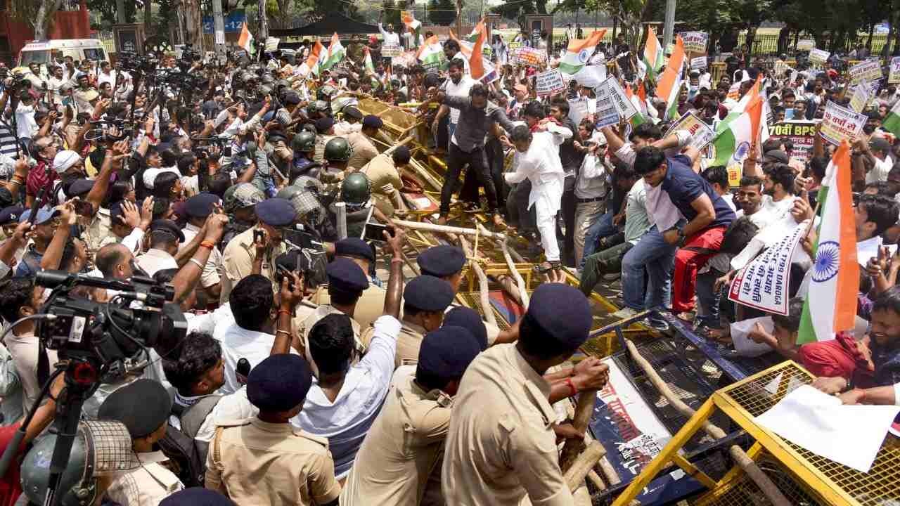 Bihar Student Protest