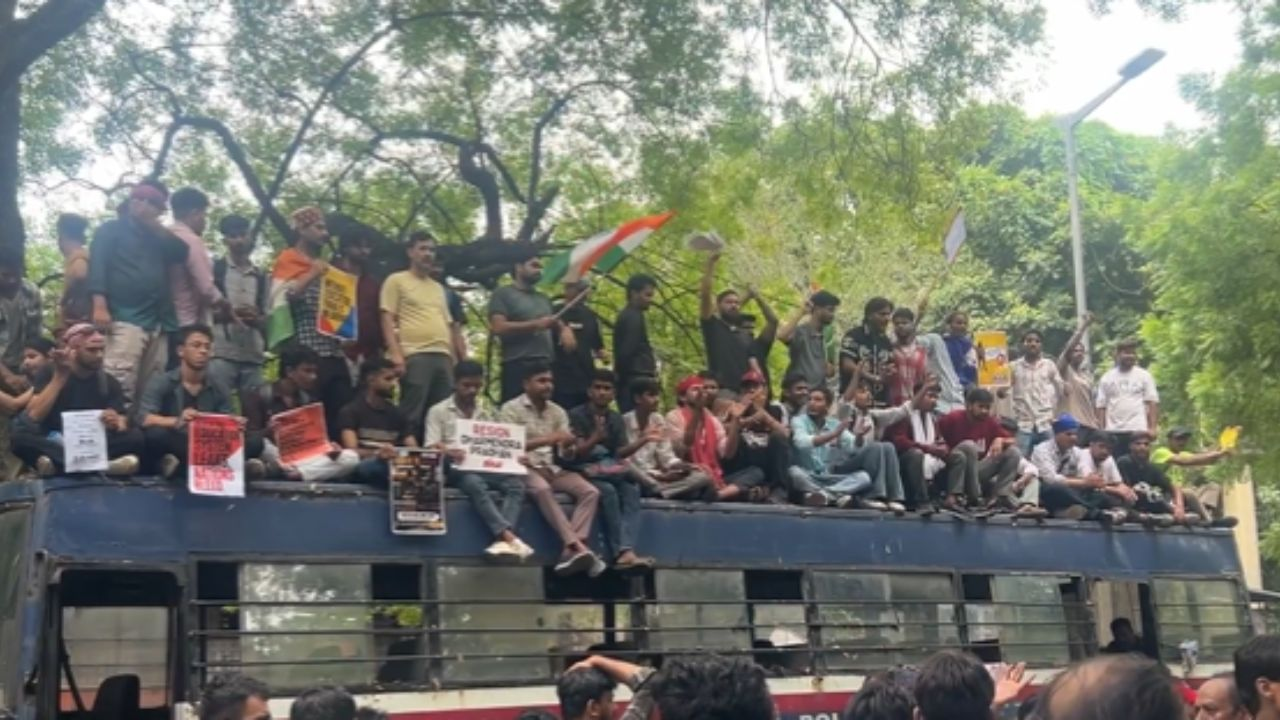 jantar mantar protest