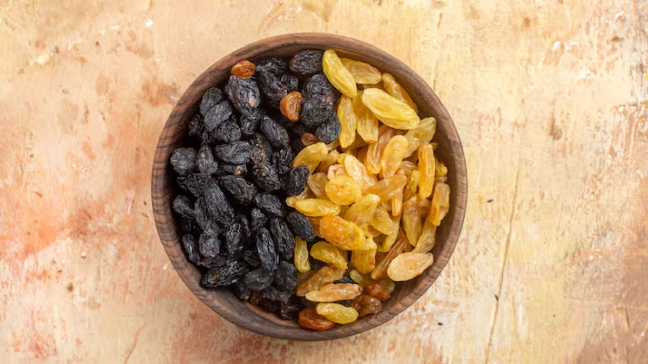 black and yellow raisins