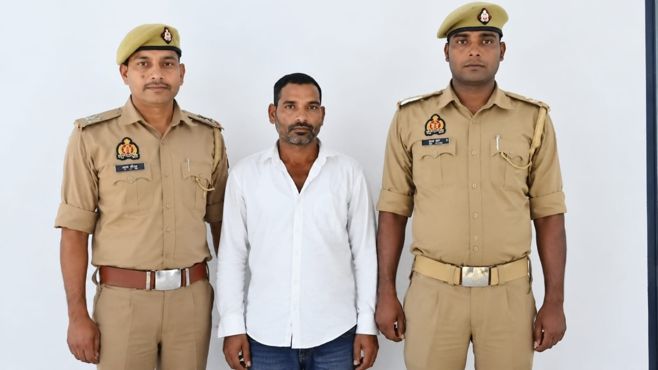 accused arrested in gorakhpur
