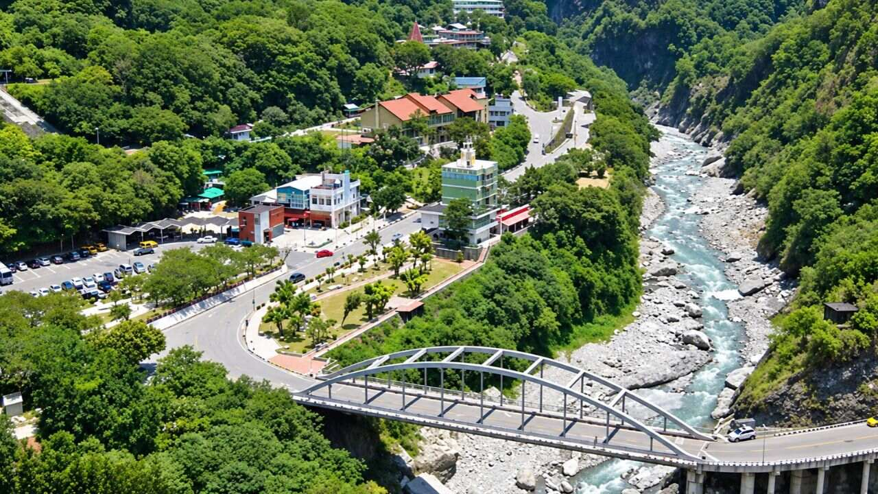 सियांग नदी पर बांध बनाना चाहता है भारत