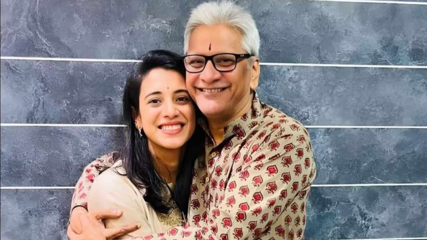 Smriti Mandhana father
