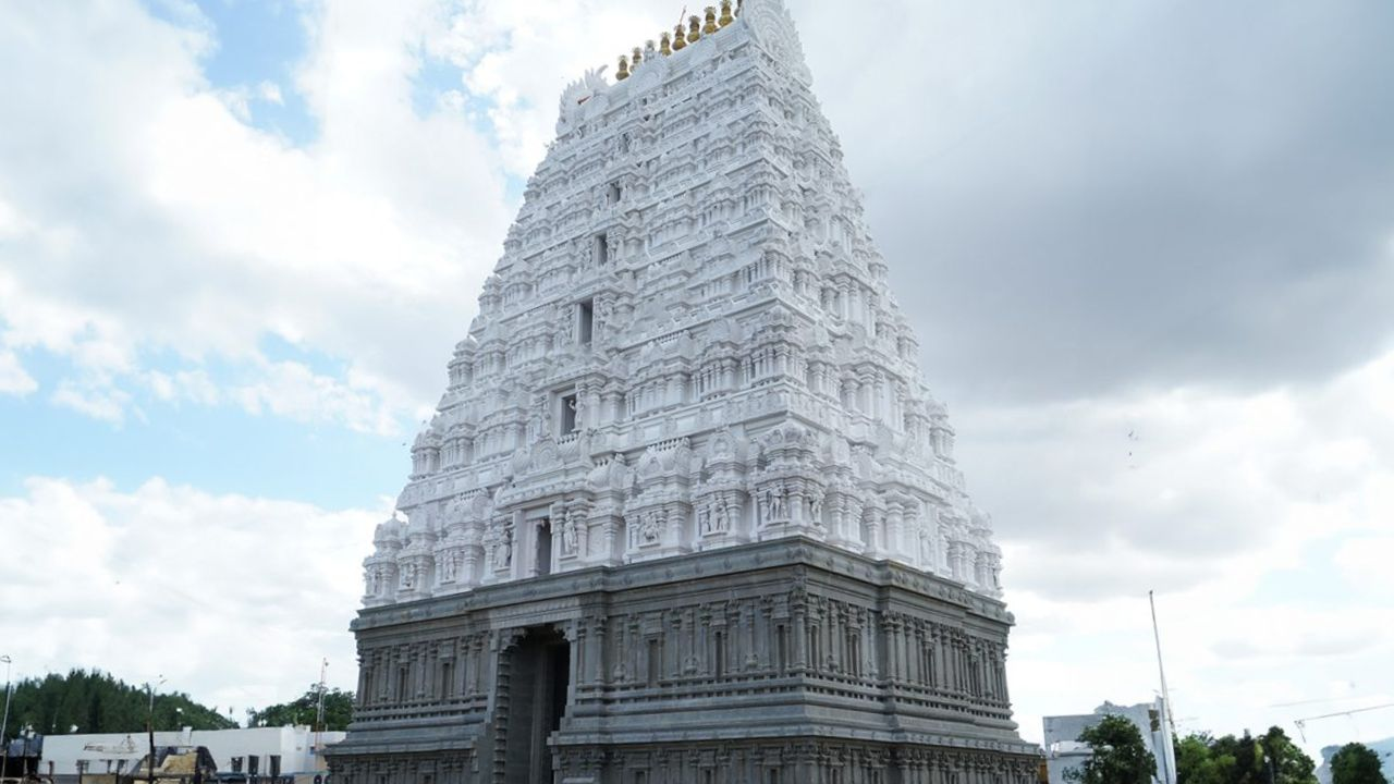 Image of SriKalahasti Mandir in Andhra Pradesh