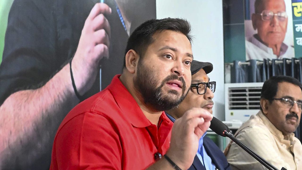 rjd leader tejashwi yadav