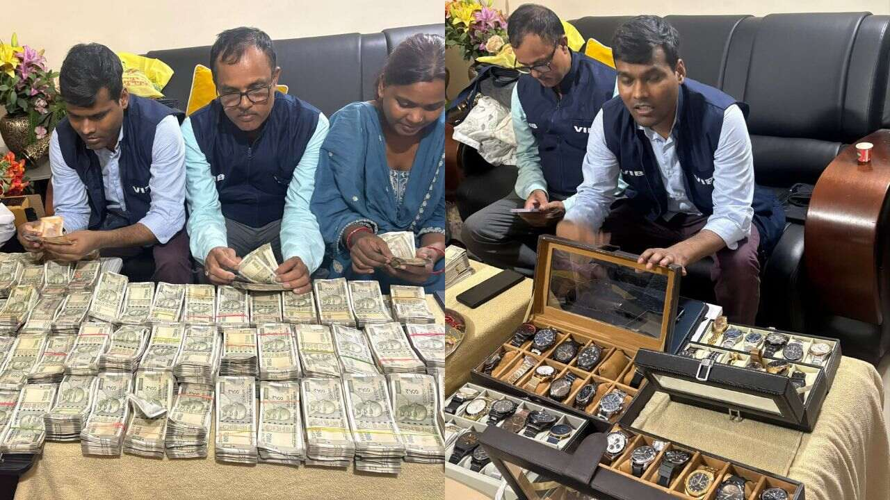 Cash and watches recovered in vigilance raid