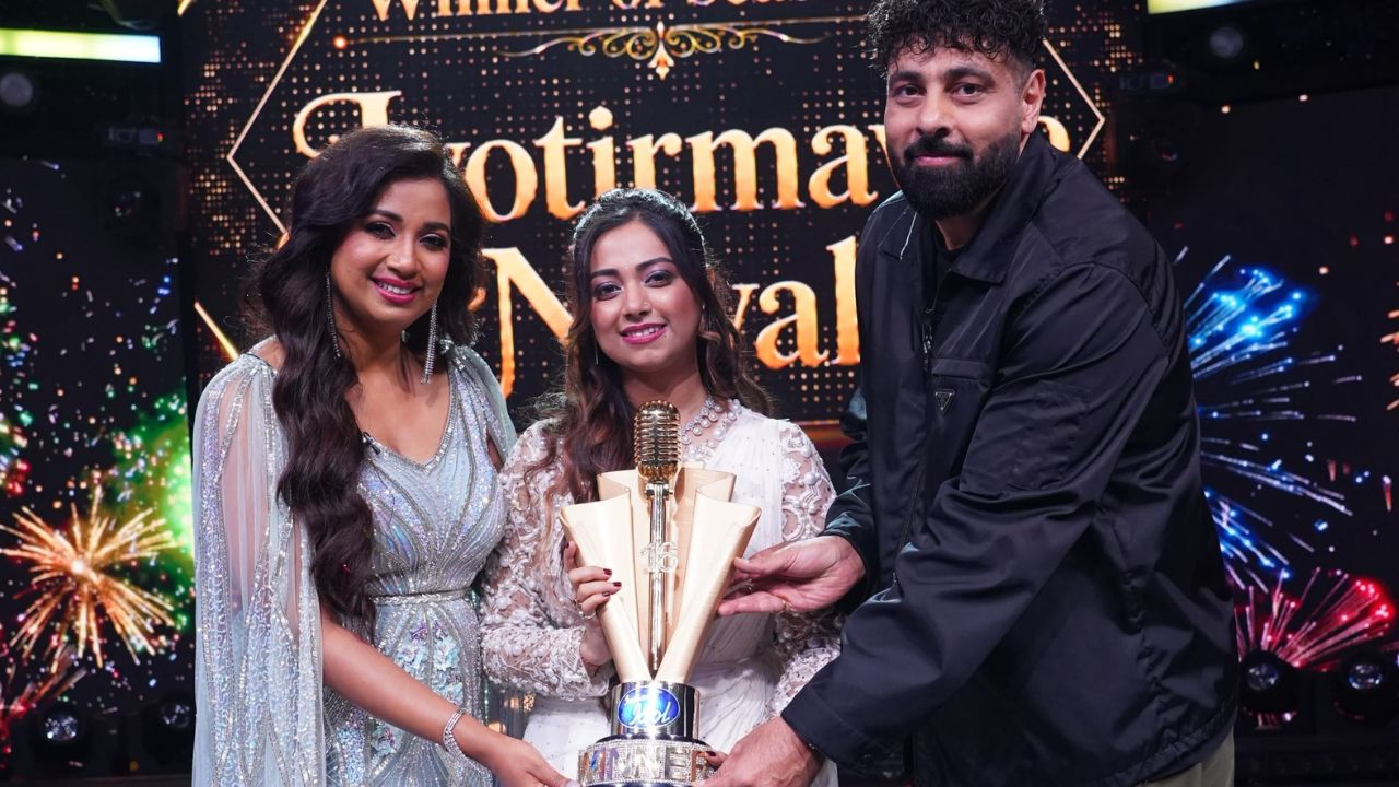 Jyotirmayee Nayak With Shreya Ghoshal and Badshah