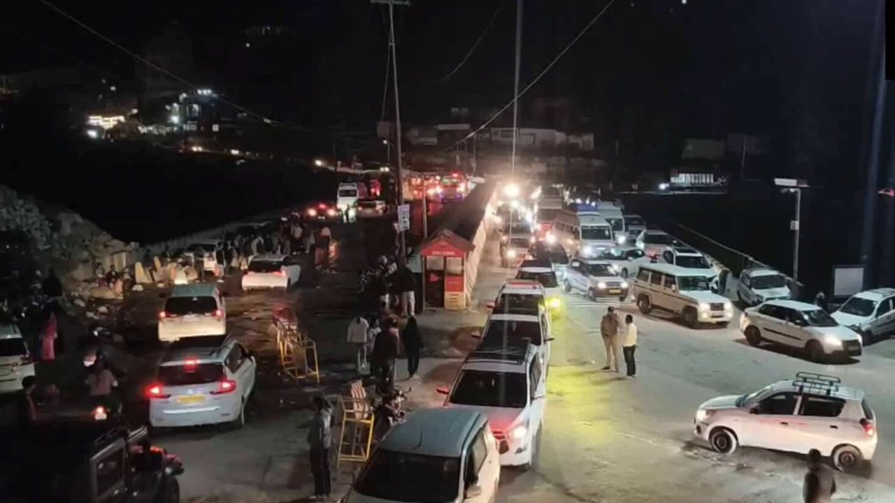 Manali Traffic