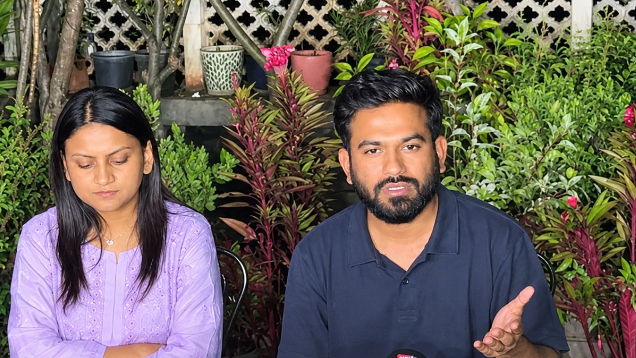 Abhijeet Dipke, अभिजीत दीपके, कॉकरोच जनता पार्टी
