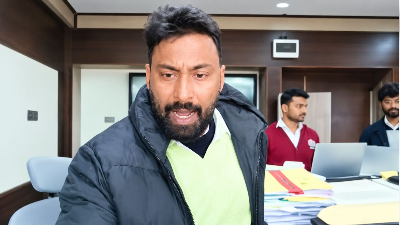 IAS Rajiv 